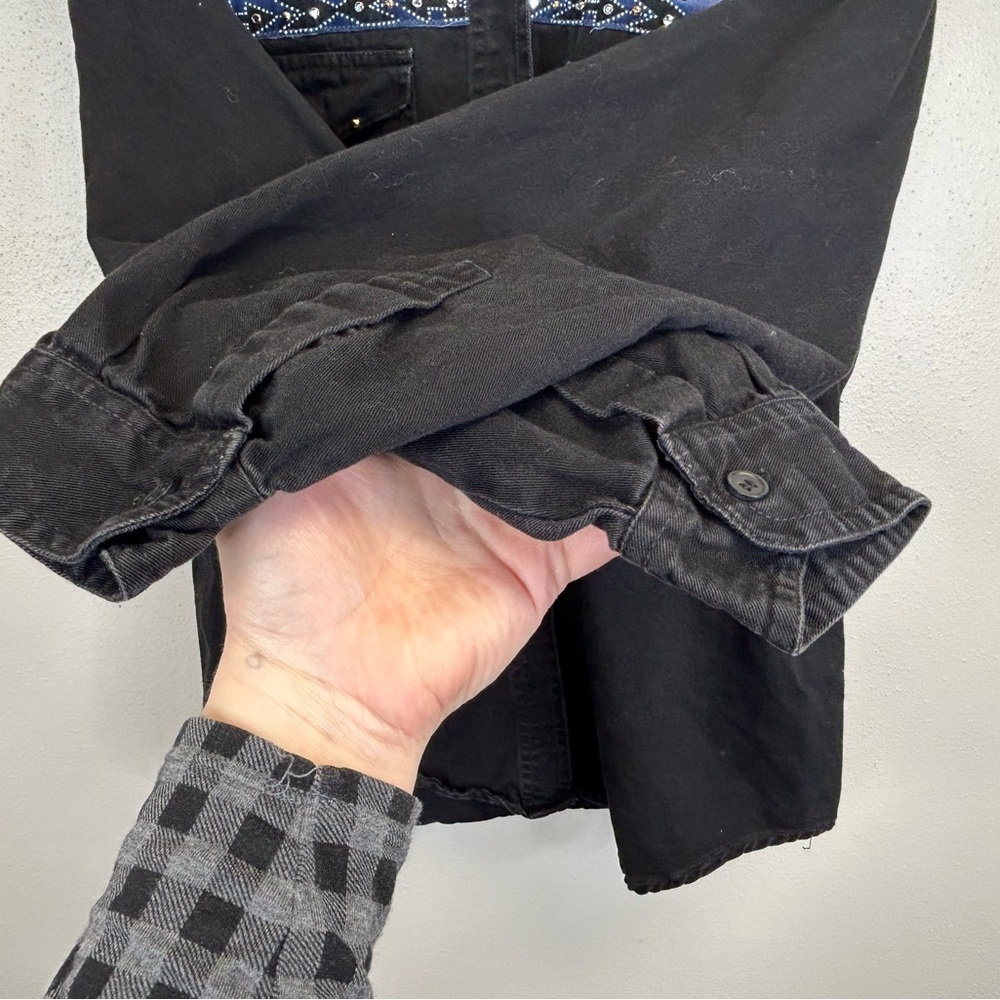 Vintage Sue Who? Women’s Western Shacket Top Size L Button Up Rhinestone‎ Black - Picture 8 of 11